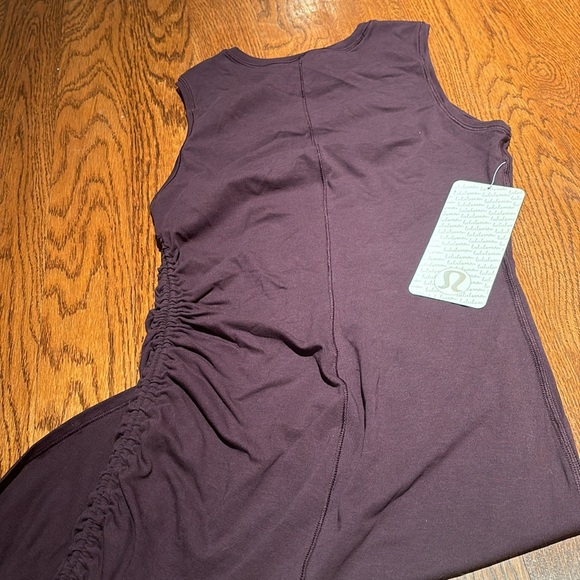 NWT Lululemon size 4 cinch it dress - Picture 8 of 8